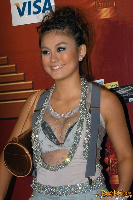 Kumpulan foto Agnes Monica_f.jpg