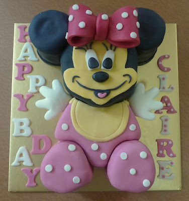 baby minnie cake