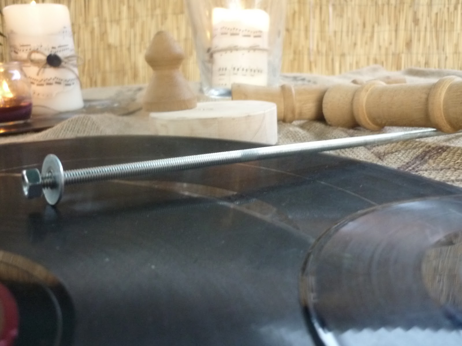 Lieta cima: diy: alzatina in vinile