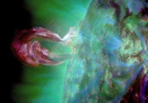 Erupciones solares 9 mayo Erupciones solares 9 mayo