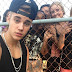 Justin Bieber Greeting Chicago Fans! thumbnail