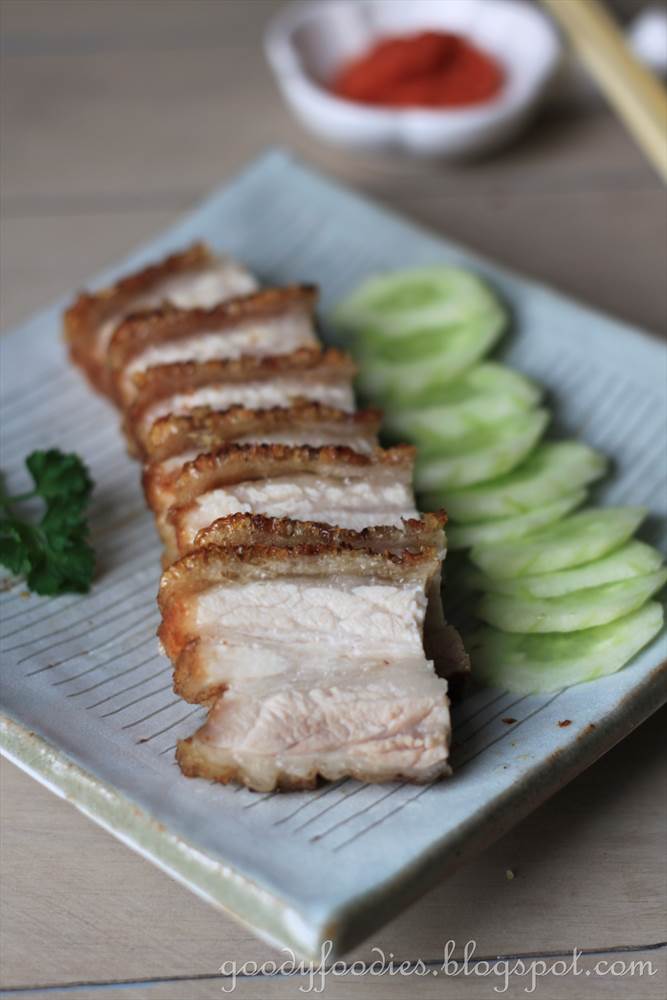 GoodyFoodies: Recipe: Chinese Roast Pork (Siew Yuk) v2.0