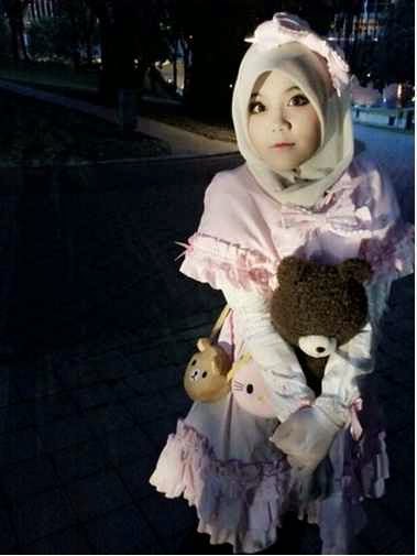 Cosplay ala Hijabers Cosplay ala Hijabers