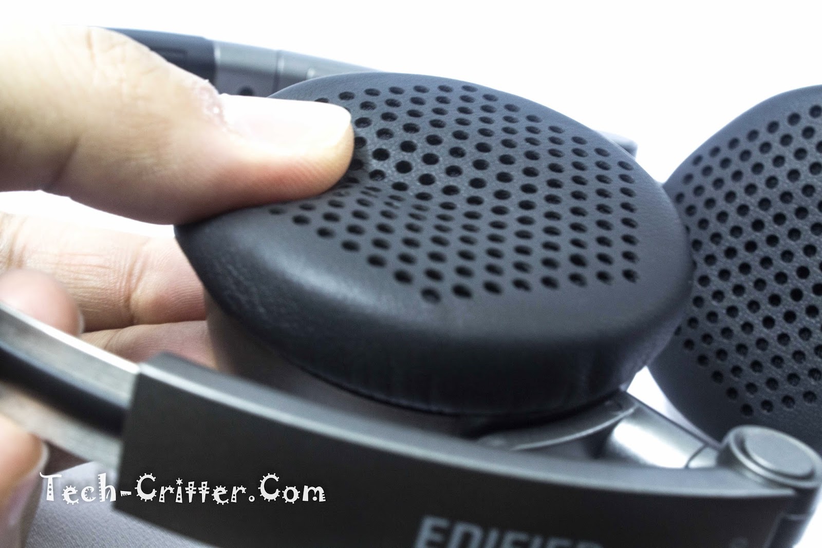 Quick Review: Edifier H690 Stereo Headset 62