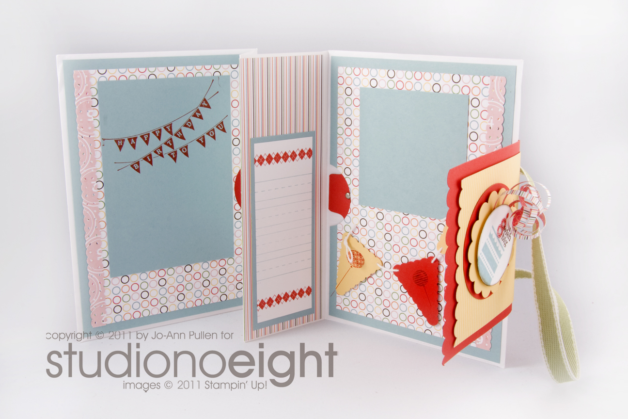 studiono8 Birthday Card Photo Album Using Patterned Party