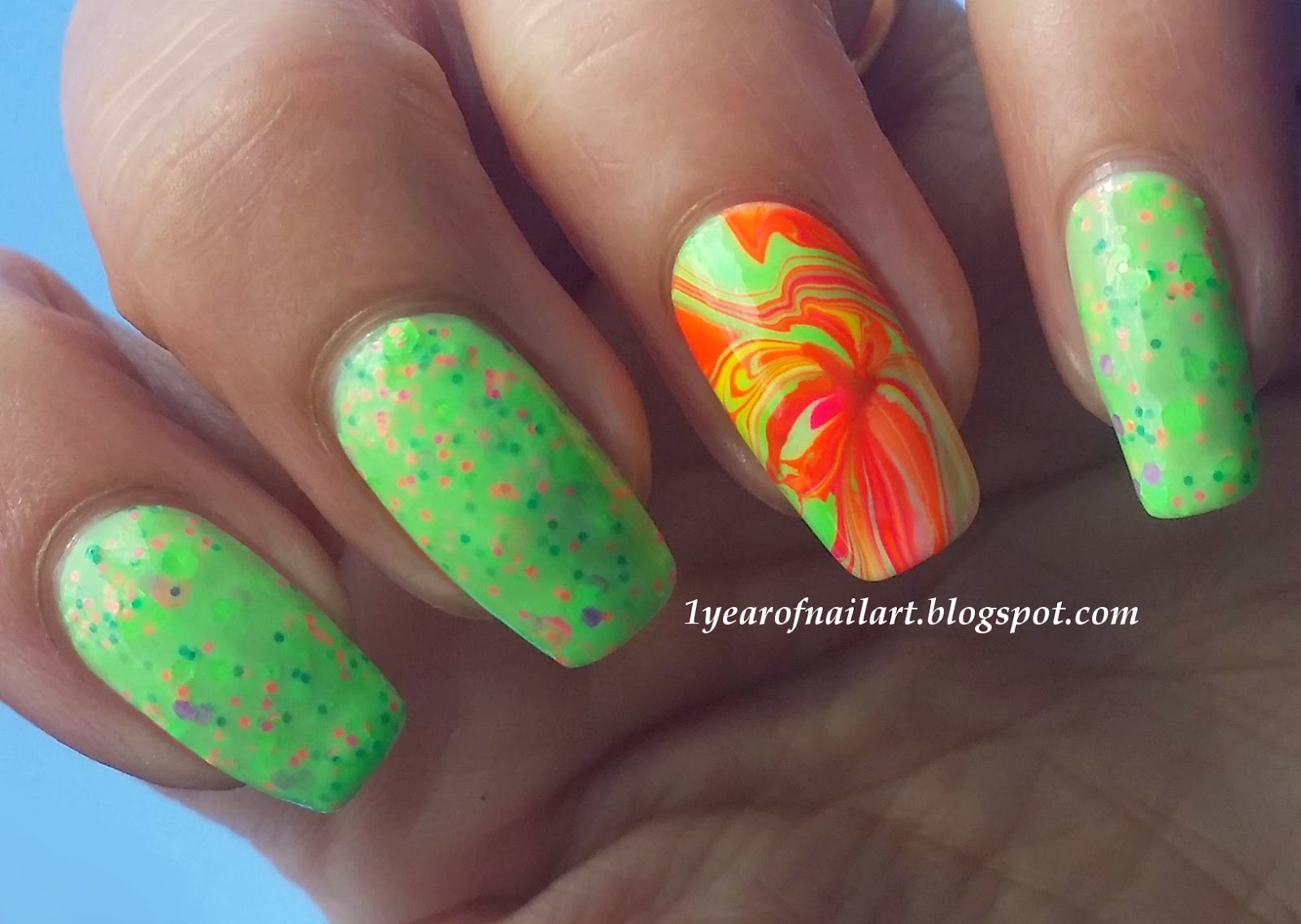 365+ days of nail art YES L♥VE nail polish (review, swatches and nail