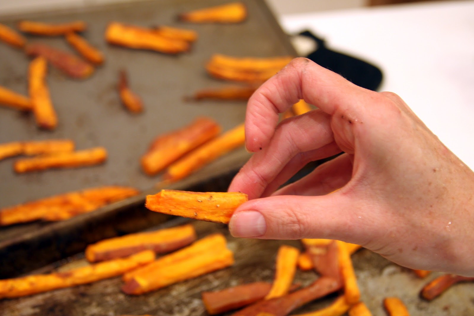 Food Wonk Convection Roasted Sweet Potato Fries
