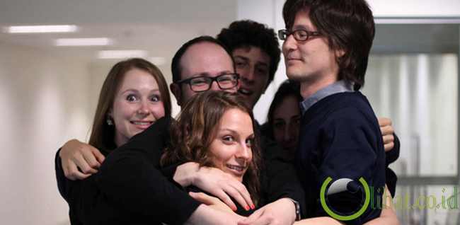 Rekor Pelukan Terbanyak Rekor Pelukan Terbanyak