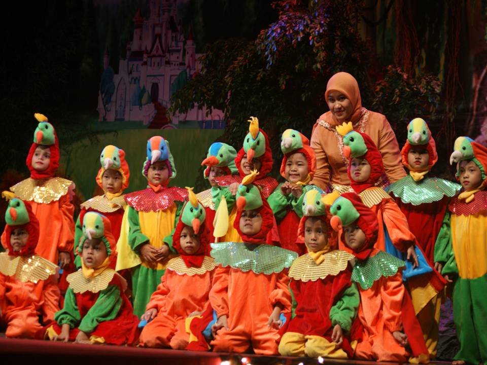 My Kind of Wonderful GRADUATION DAY dan DRAMA MUSICAL