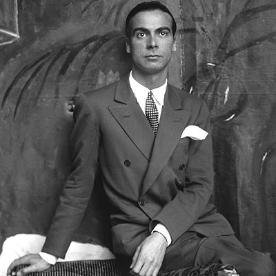 STYLE FACTS: Images from the past. Cristobal Balenciaga 1895