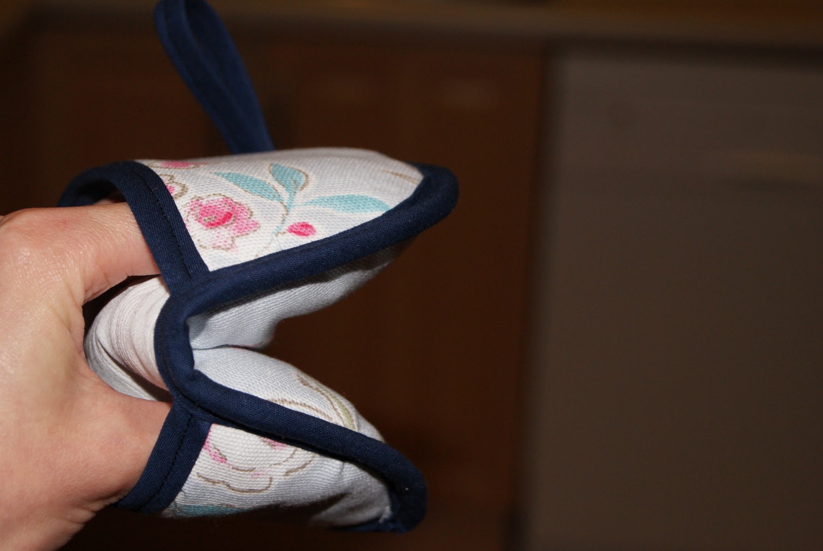 Being Inspired Mini Oven Mitt