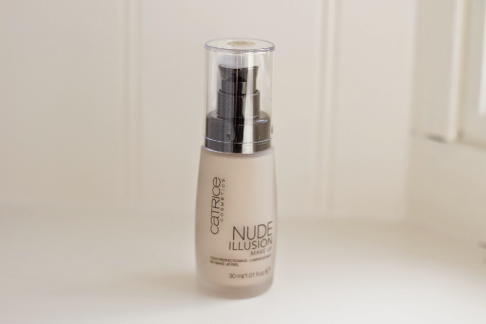 review catrice nude illusion foundation, catrice nude illusion foundation full face