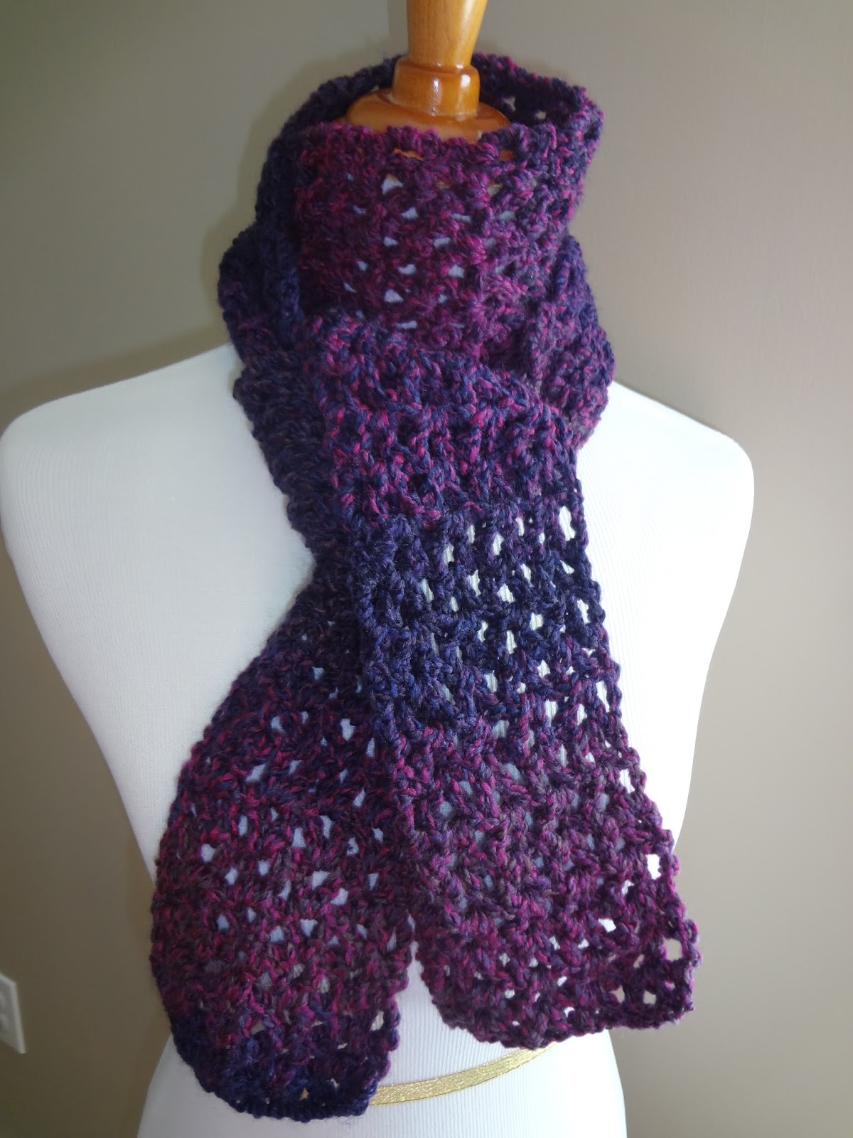 Fiber Flux: Free Crochet Pattern...Blueberry Pie Scarf!