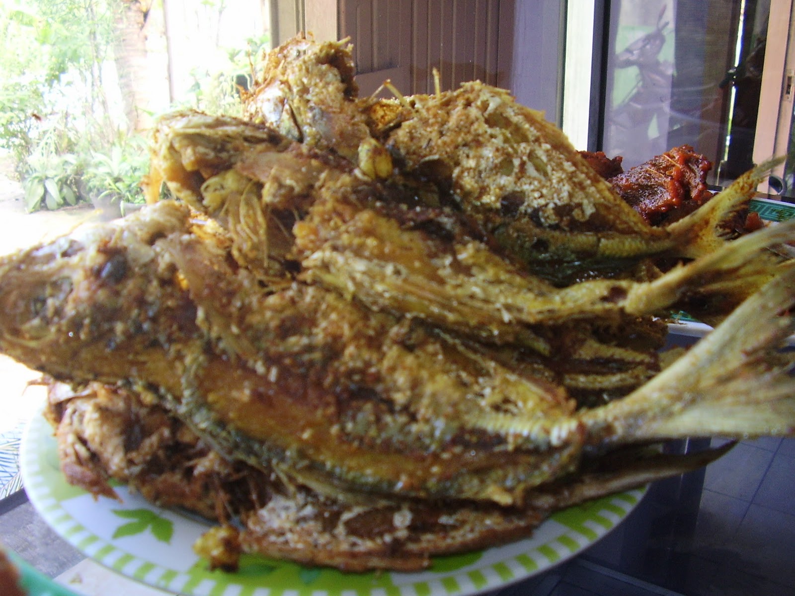 ETIQA TAKAFUL: MACAM MANA NAK GORENG IKAN DENGAN BETUL