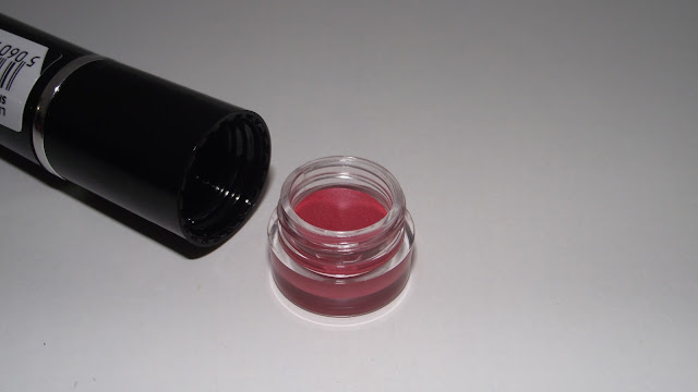 MUA Lipstick Review - Shade 7 MUA Lipstick Review - Shade 7