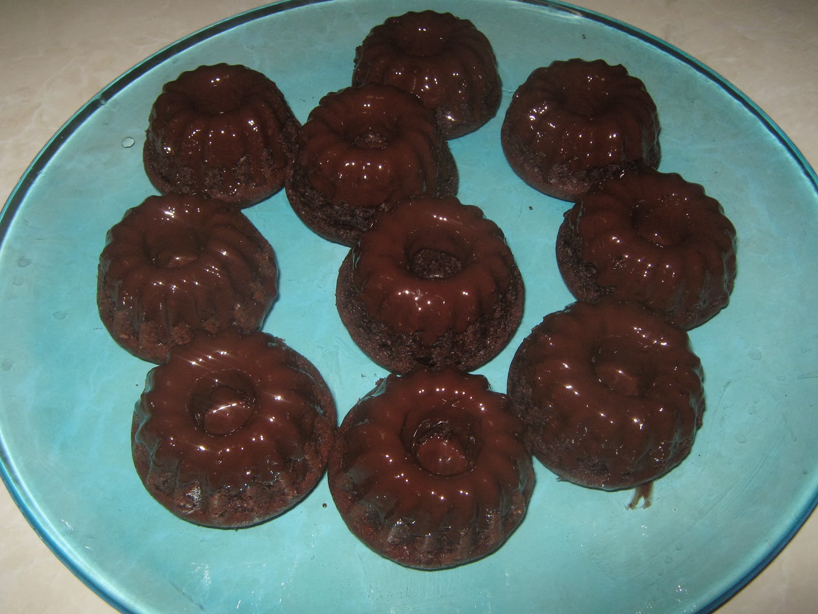 Zeytin Dalı Blog Çikolatalı mini kekler