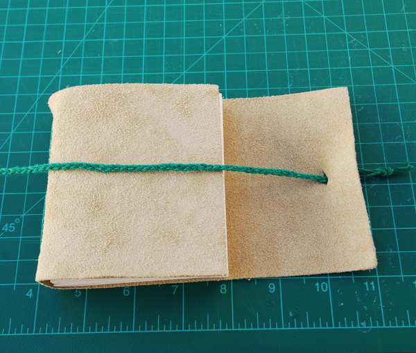 RikkaRikka Two New Bookbinding Tutorials