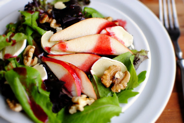 Pear and Brie Salad with Blackberry Vinaigrette l SimplyScratch.com
