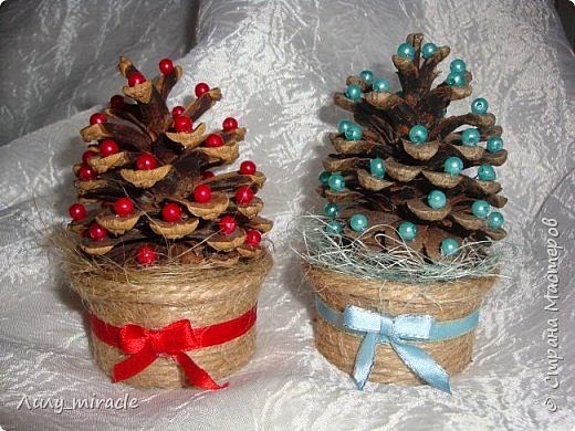 Decoratiuni hartie interioare idei ideipentrucasa realizate vechi distribuie articolul prietenilor nou Pomi de Craciun din conuri | Idei Originale Handmade