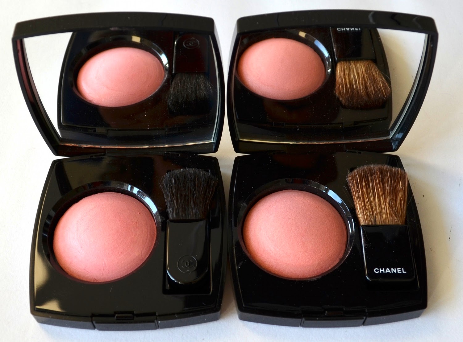 Chanel JOUES CONTRASTE Powder Blush Swatch and Review