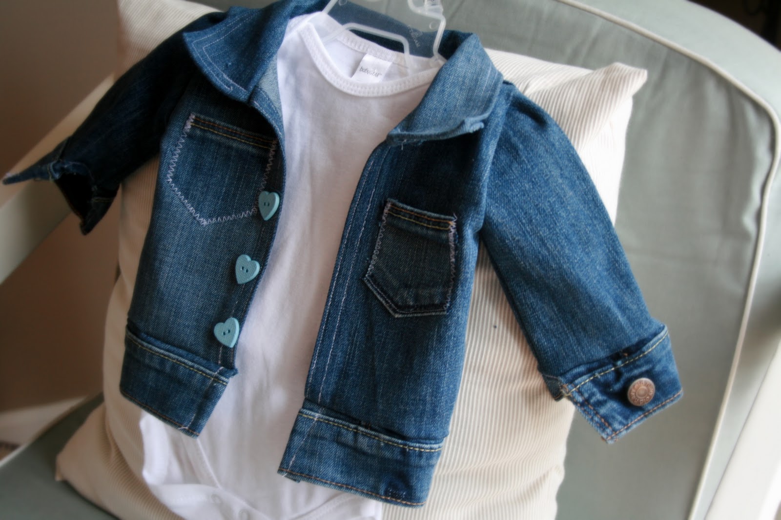 D and G Stories Baby Jean Jacket! A Tutorial