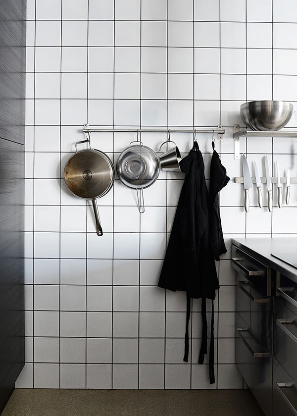 House | Rebecca Centren