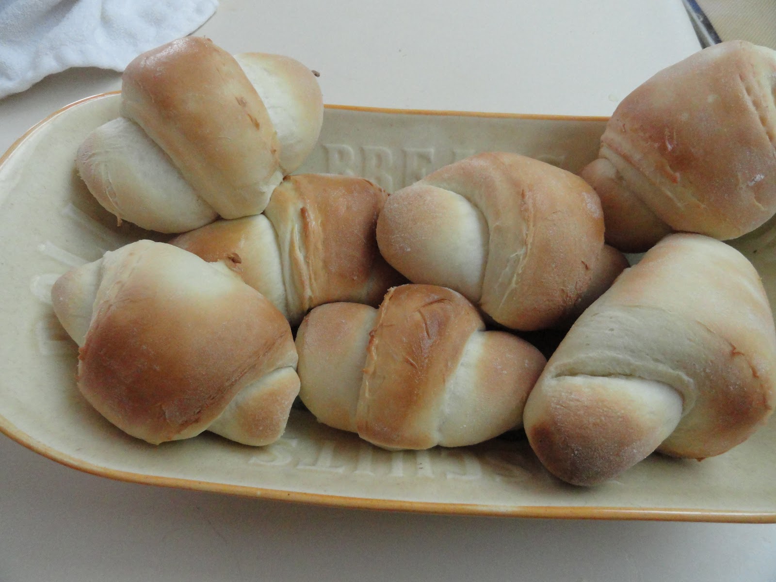 Hungry Hintons Dinner Rolls