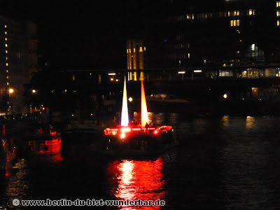 fetival of lights, berlin, illumination, 2012, Lightship