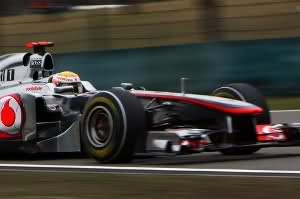 Hamilton wins the 2011 Chinese Grand Prix