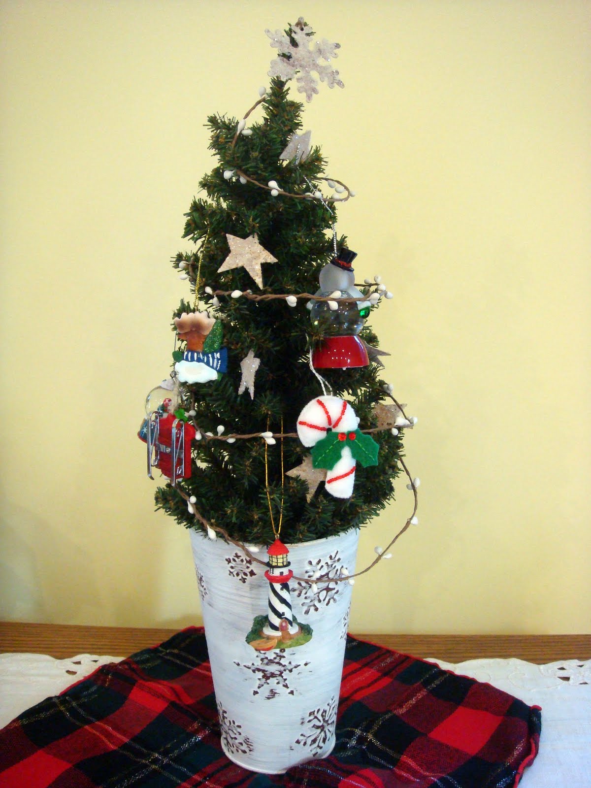 handy man crafty woman handy boy s christmas tree handy man crafty woman handy boy s christmas tree