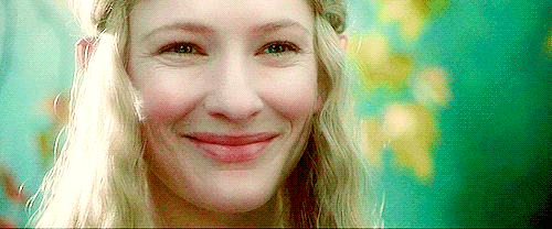 Galadriel_smile.gif