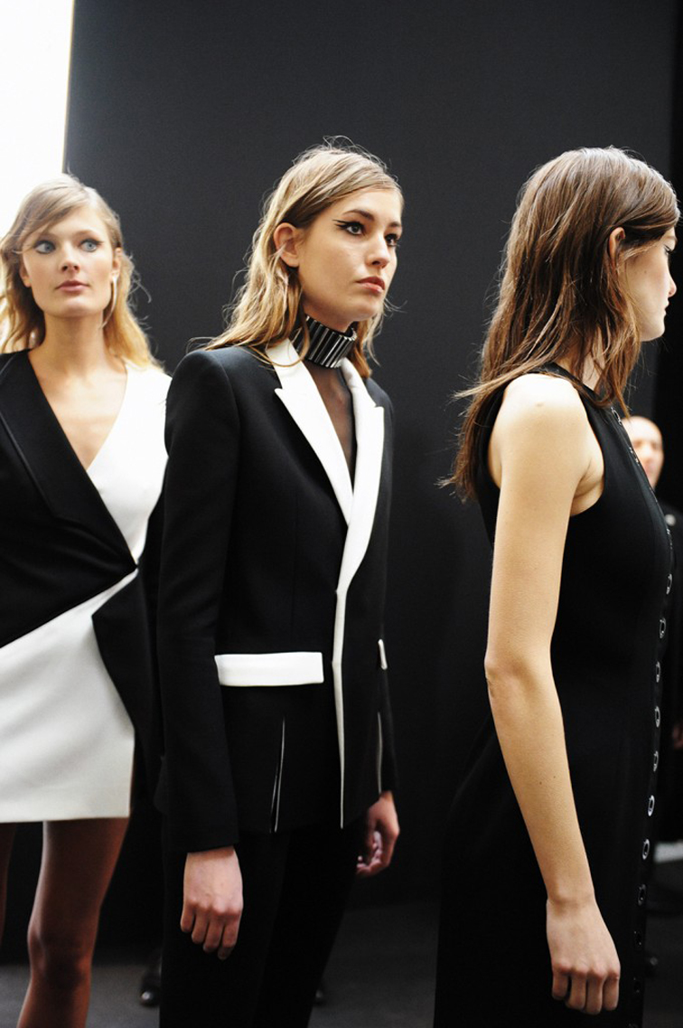Nadja Bender backstage at Thierry Mugler fall 2015 Nadja Bender backstage at Thierry Mugler fall 2015