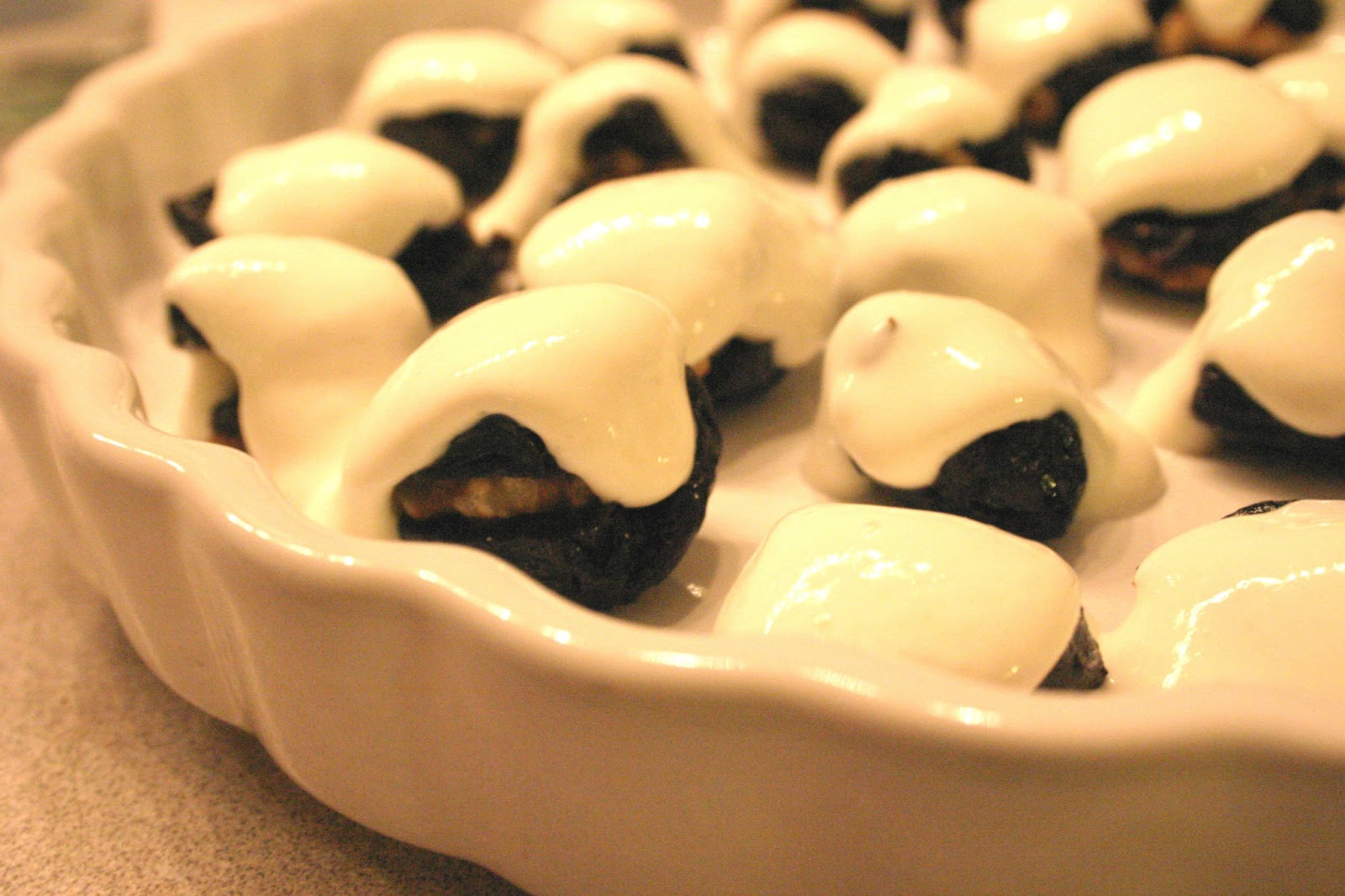 Effortnesslessly Stuffed Prune Dessert