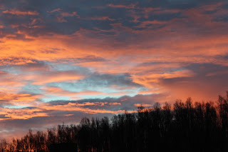 IMAGE: http://4.bp.blogspot.com/-kESPFf5vJv4/UJ_pw_BzyRI/AAAAAAAADKo/rt6giosIUW8/s320/009.JPG