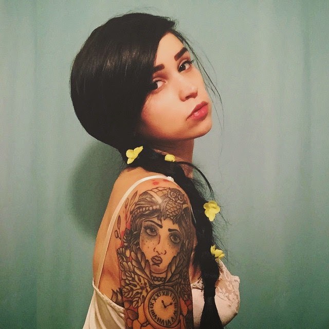 Bully Suicide Sexy Tattooed Girls