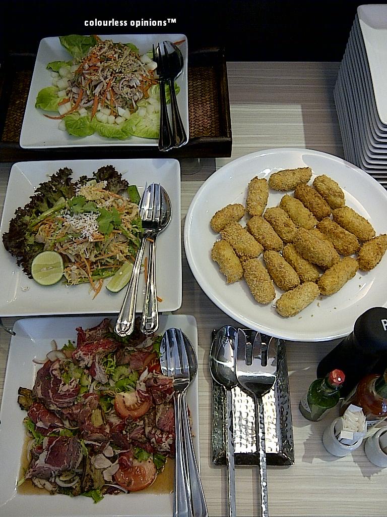 Urban Spoon Bistro's "Weekend Roast Buffet"