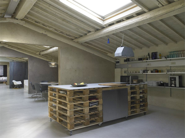 Mueblesdepalets.net: encimera de cocina y lavabo hechos con palets