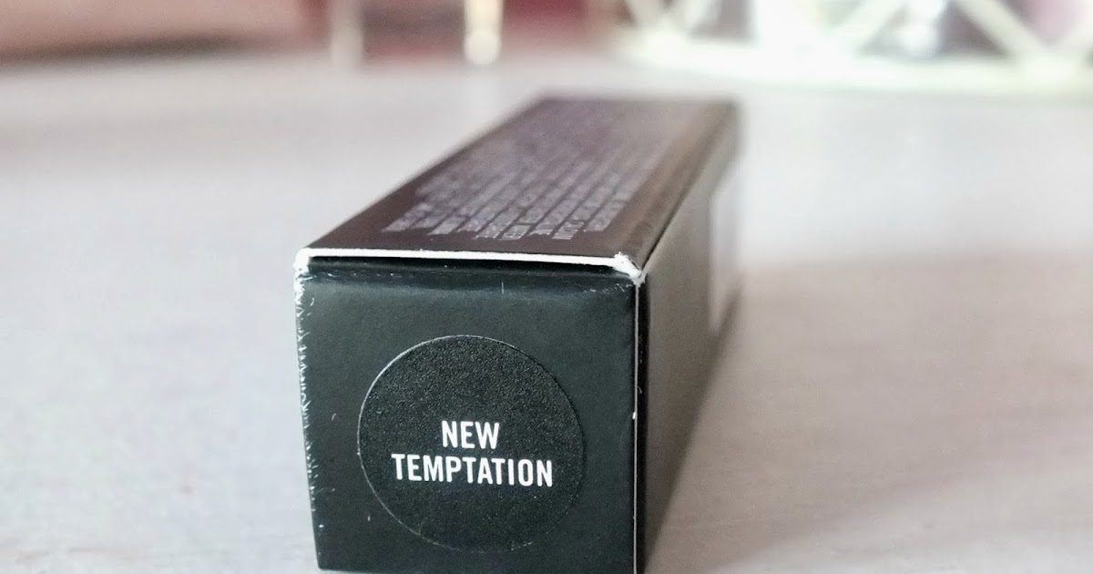 Chloe's Way: MAC SHEEN SUPREME LIPSTICK: NEW TEMPTATION