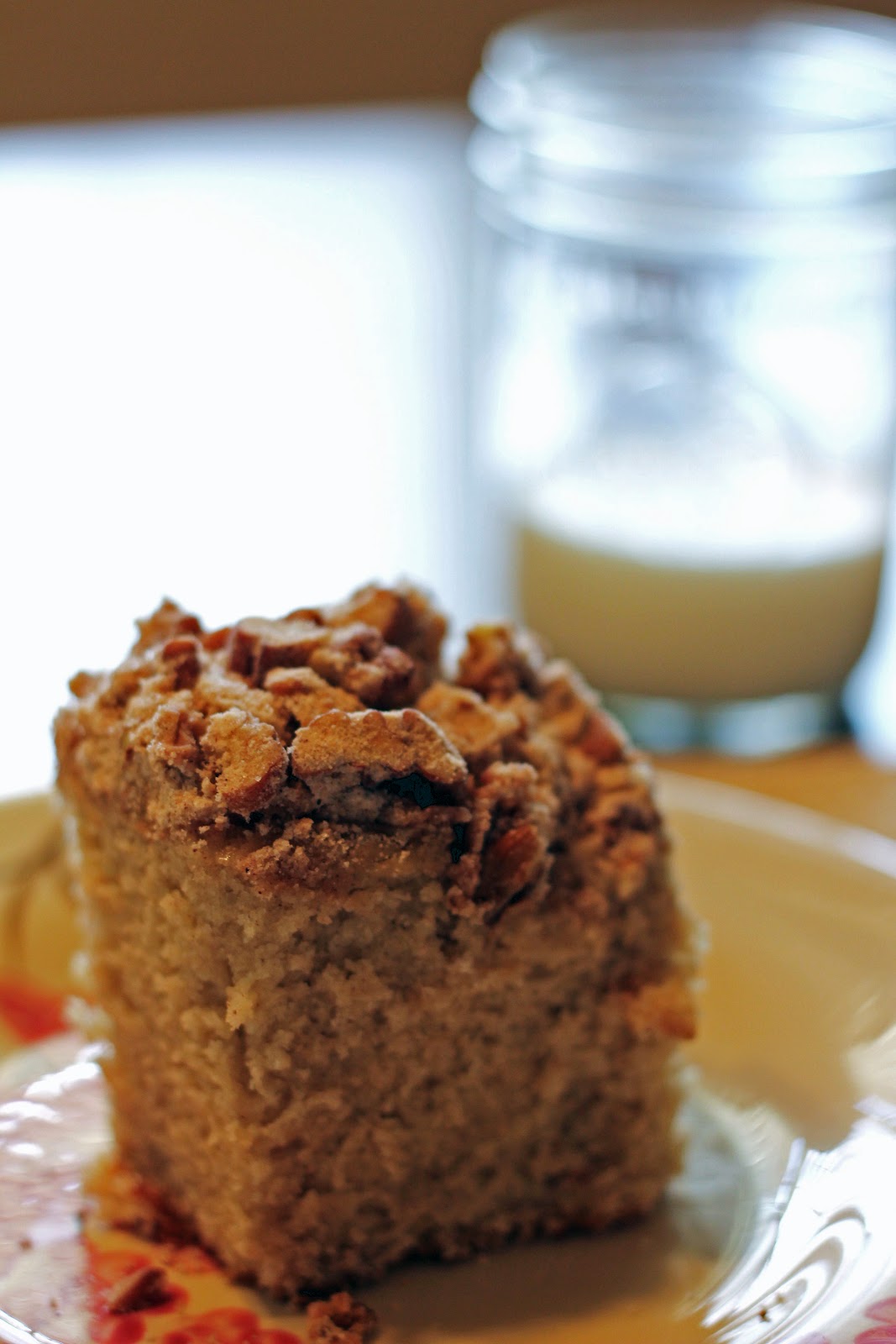 Cinnamon Pecan Coffee Cake {Foodie Friday} The Paper Heart Studio