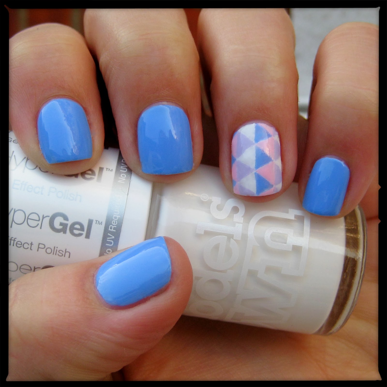 Dahlia Nails Cornflower Gleam