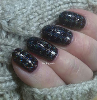 DRK A and SV by Sparkly Vernis Blurple Ice Cubes