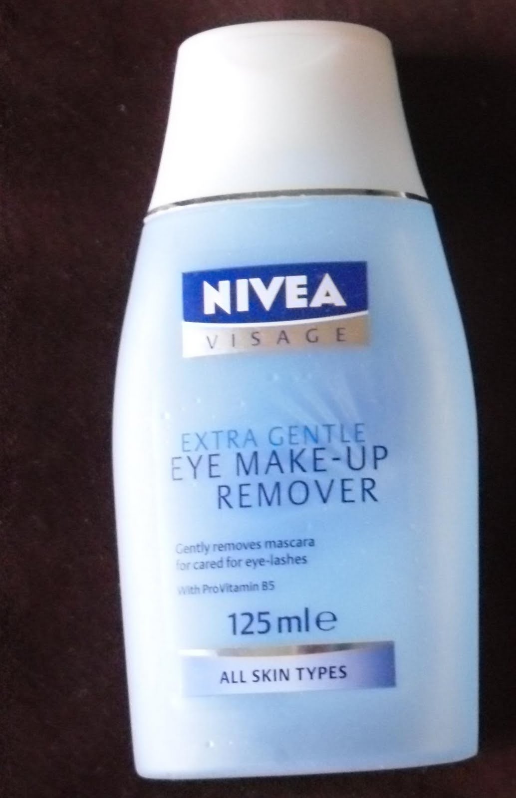 Beautifully Glossy Nivea Extra Gentle Eye Makeup Remover