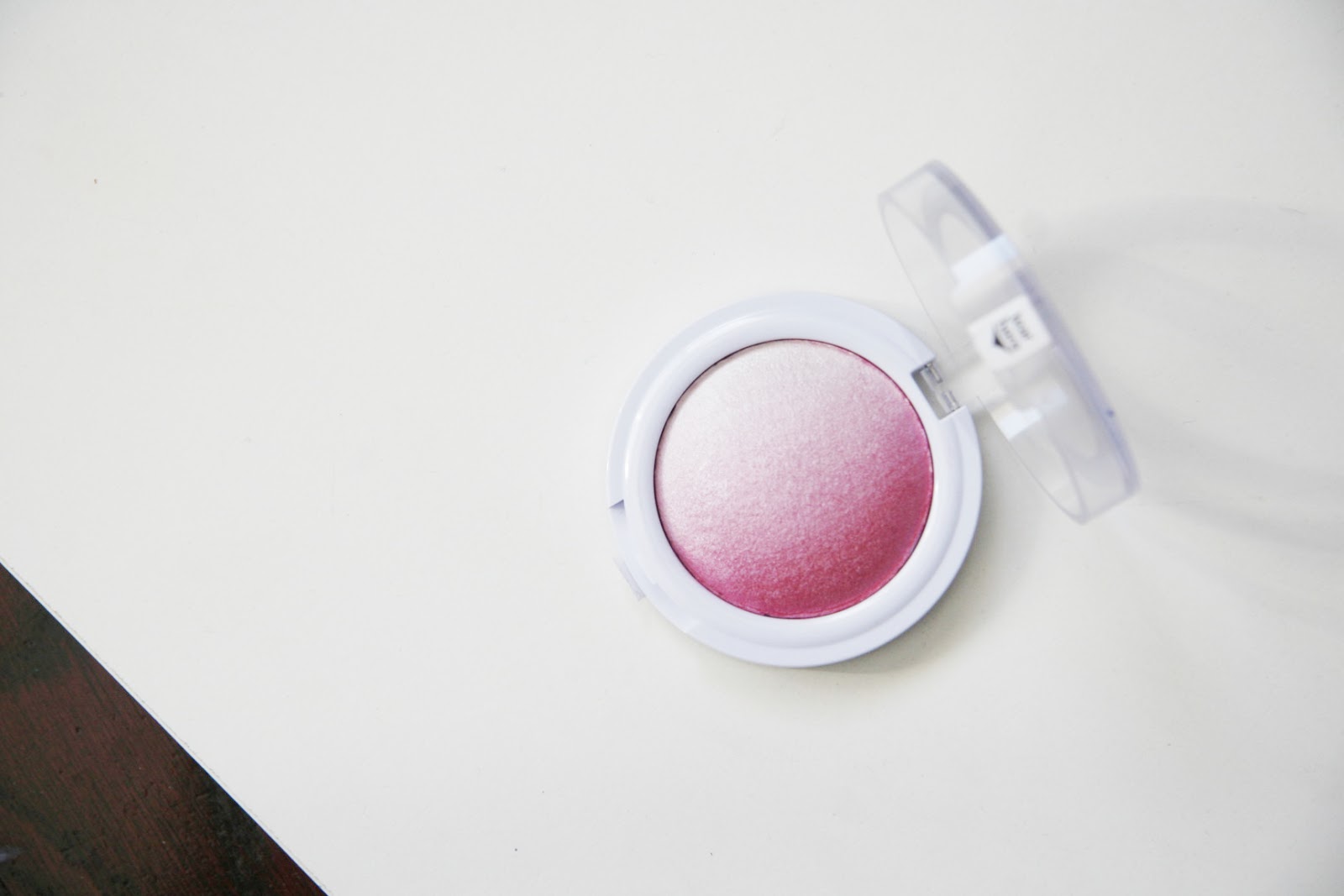 fun size beauty Hard Candy Glow All the Way Ombre Baked Blush in 994 Punch