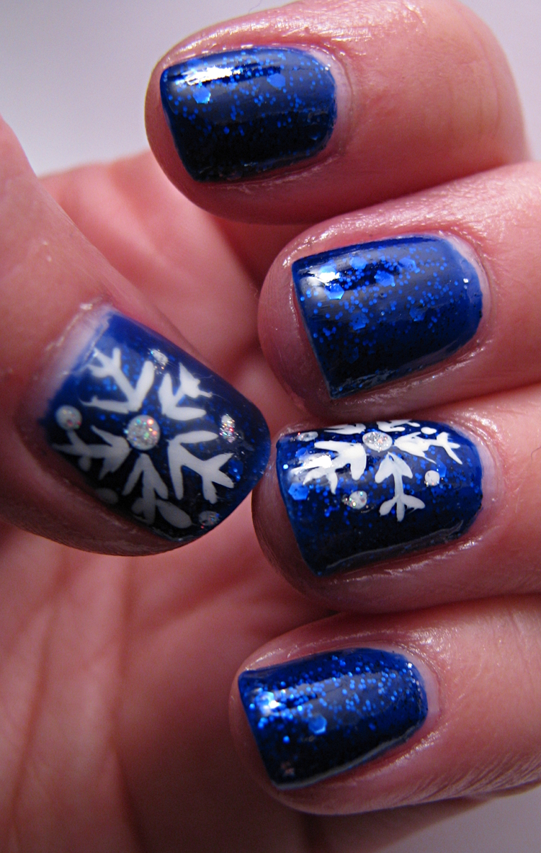 Over The Top Coat Snowflake Manicure