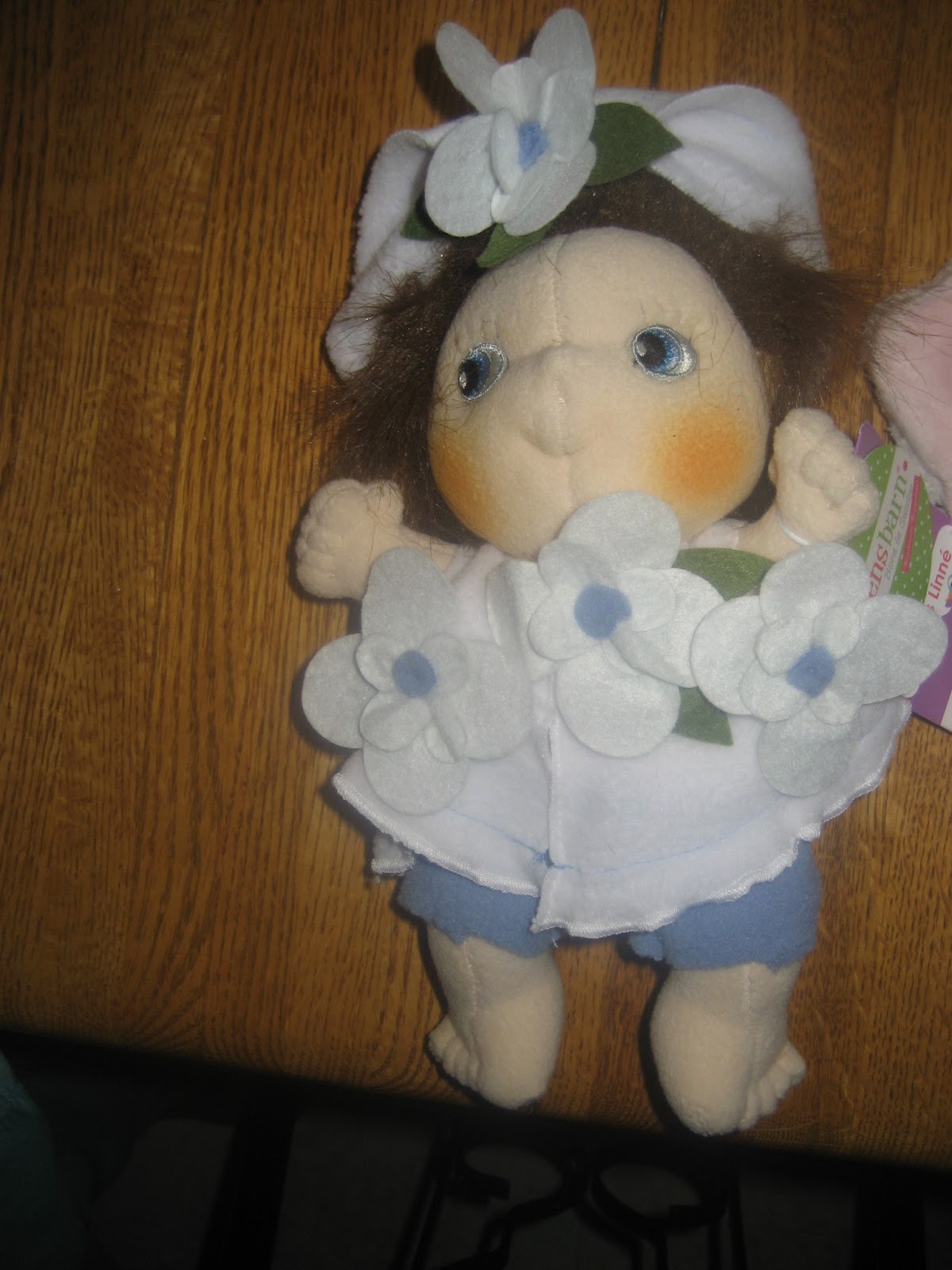 Emmy S Deals Magic Cabin Rubens Barn Linne Doll Review And Giveaway