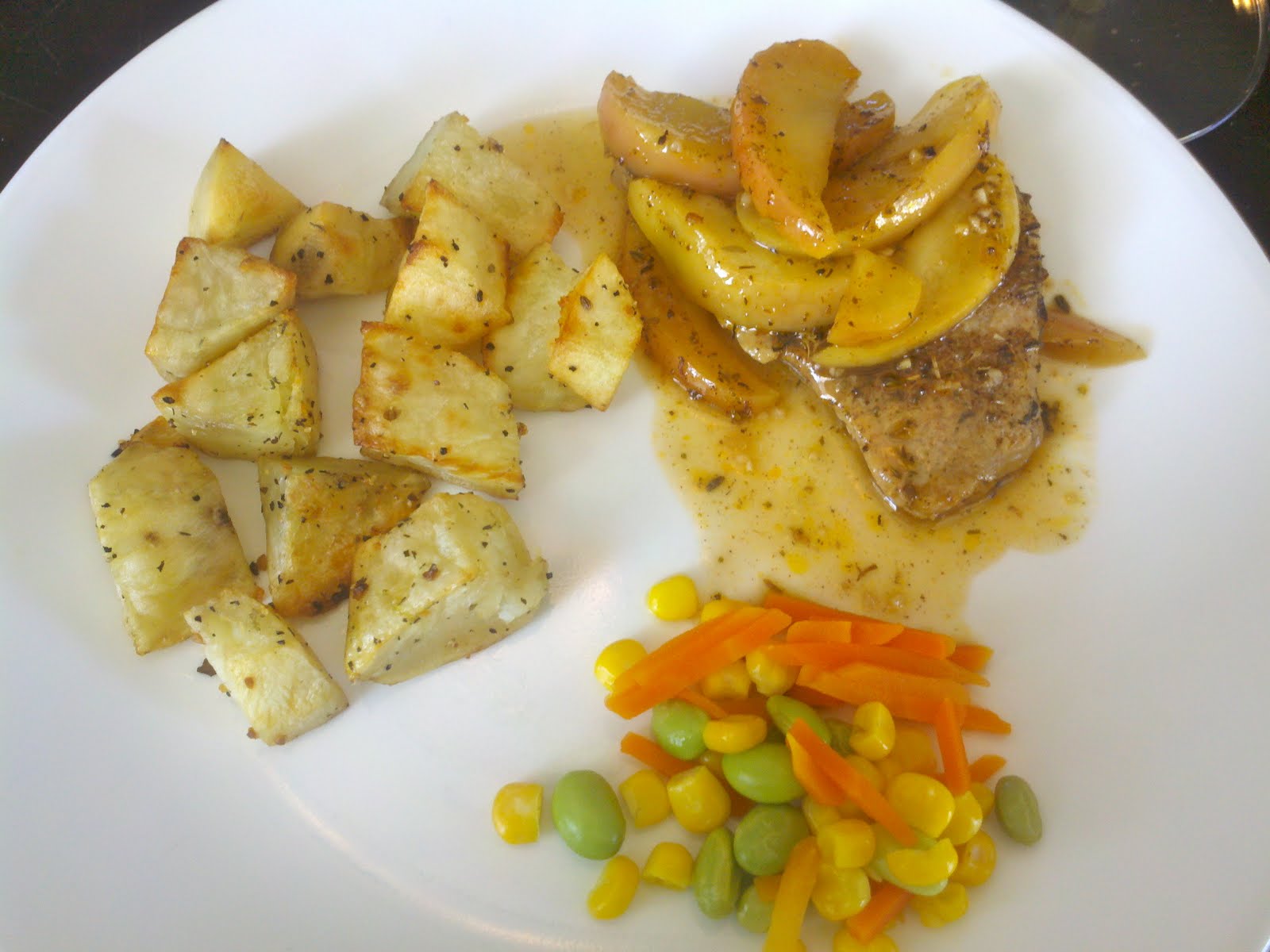 it's what's cookin McCormick's Recipe Inspirations Apple & Sage Pork