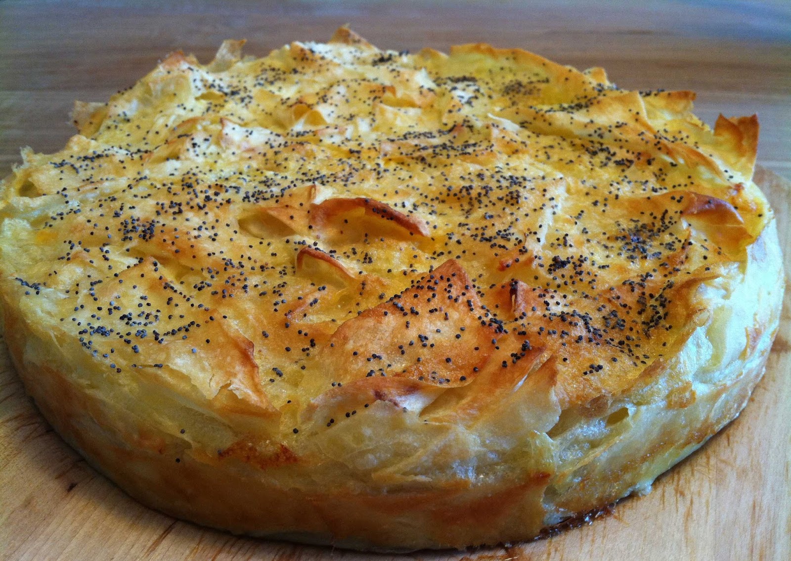 Ispanaklı Peynirli Börek Tarifi Ispanaklı Peynirli Börek Tarifi