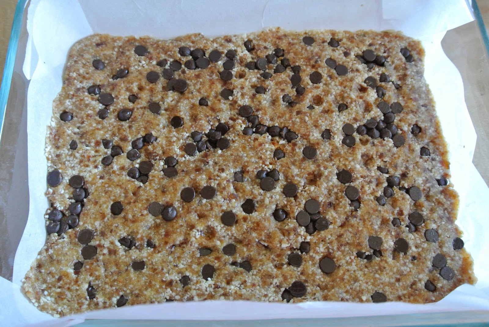 Mom, What's For Dinner? Chocolate Chip Cookie Dough Larabars