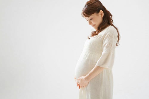 Chồng tôi ngủ với bồ khi tôi đang đi đẻ