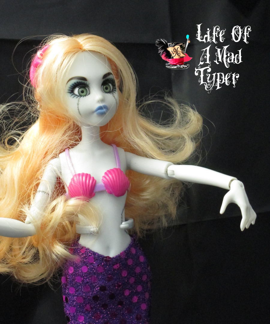 Once Upon a Zombie The little mermaid #doll #Review #ouaz